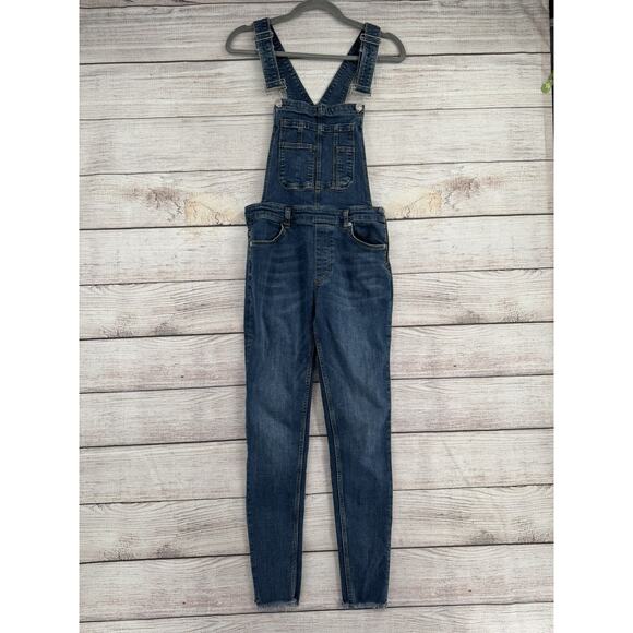 Free People Overalls Womens 28R Blue Denim Skinny Stretch Adjustable Bib Jeans - Picture 1 of 11